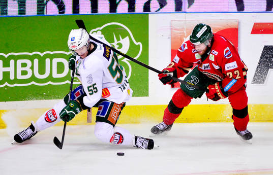 Ole-Kristian Tollefsen i Färjestad och Frölundas Robin