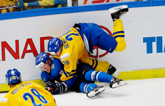 Sveriges Lukas Bengtsson och Finlands Saku Kinnunen
