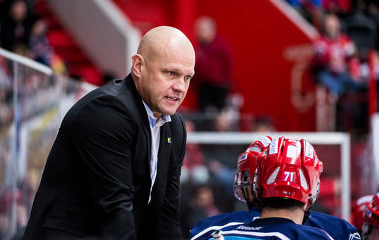 Södertäljes tränare Andreas Johansson