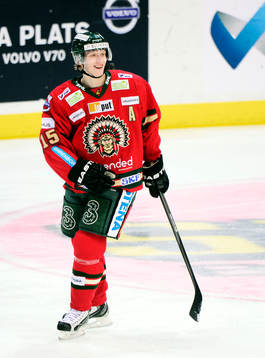 Frölundas John Klingberg jublar