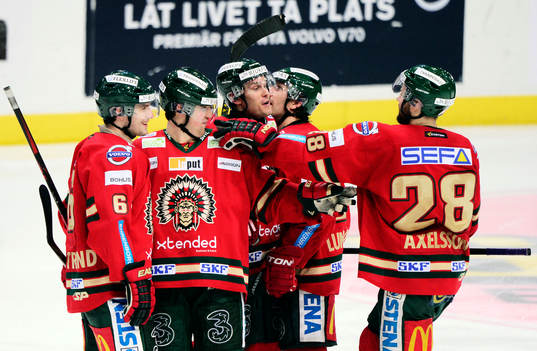 Frölundas Erik Gustafsson jublar