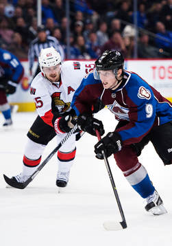 Ottawas Erik Karlsson jagar Colorados Matt Duchene