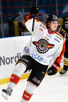 Luleås Daniel Mannberg jublar
