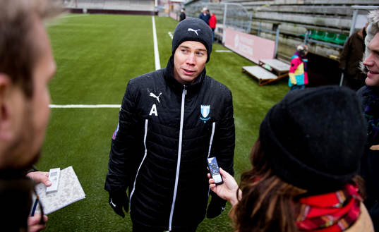 Malmö FFs assisterande tränare Daniel Andersson när