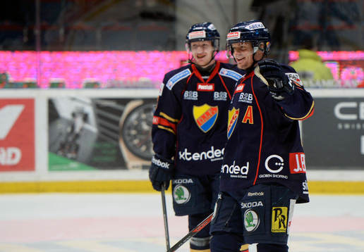 Djurgårdens Dustin Johner jublar