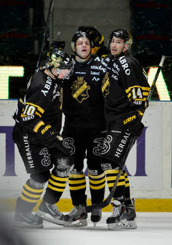 s Mattias Janmark jublar