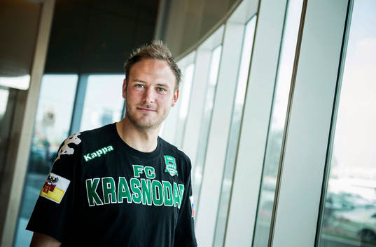 Andreas Granqvist på träningsläger med sitt ryska