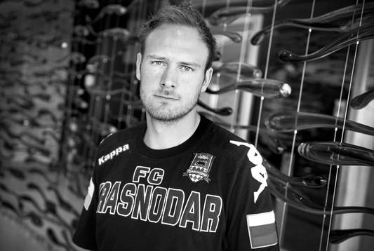 Andreas Granqvist på träningsläger med sitt ryska