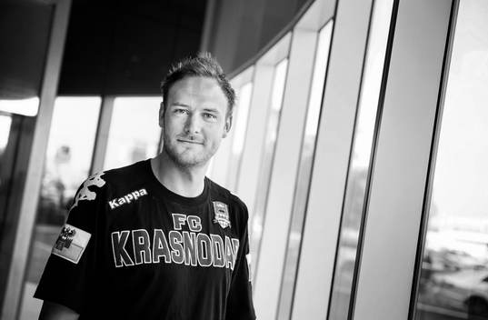 Andreas Granqvist på träningsläger med sitt ryska