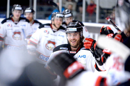 Malmö Redhawks Joey Tentute jublar