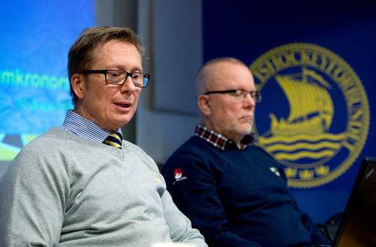 Tommy Boustedt och Leif Boork presenterar Damkronornas