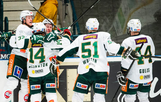 Färjestads spelare jublar