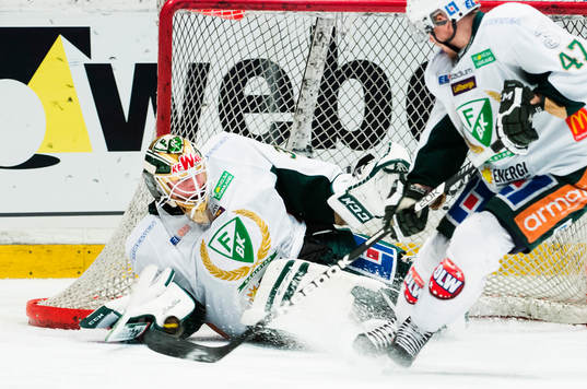 Färjestads målvakt Fredrik Petterson-Wentzel