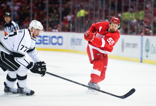 Detroits Niklas Kronwall skjuter