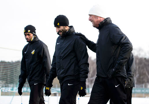 Anders Kiel från Häckens marknadsavdelning är med och