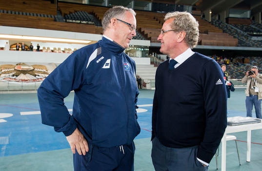 Islands förbundskapten Lars Lagerbäck och Sveriges