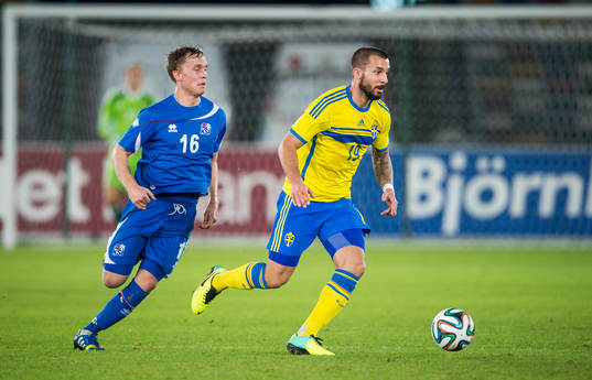 Islands Gudmundur Thorarinsson och Sveriges Guillermo Molins