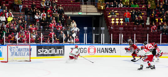 Malmö Redhawks Magnus Häggström gör sitt första mål