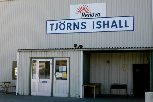 Exteriör på Tjörn's ishall 24 januari 2014 i Rönnäng.