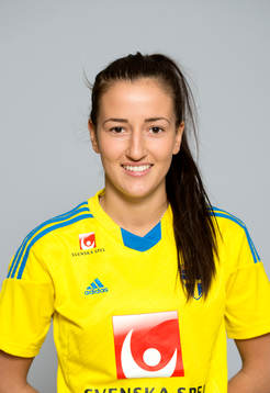 Daniella Novakovic, Sverige