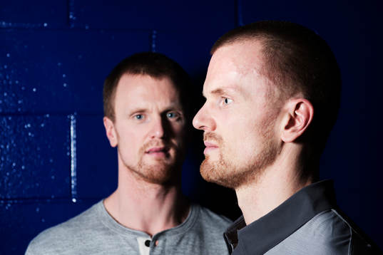Tvillingbröderna Henrik och Daniel Sedin, som spelar