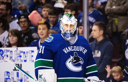 Vancouvers målvakt Eddie Läck