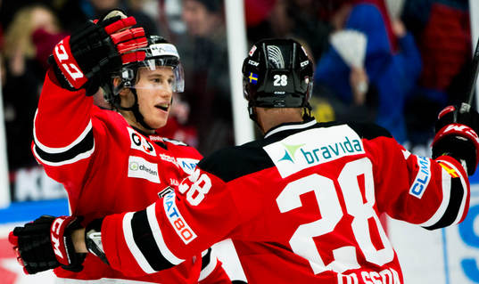 Malmö Redhawks Robin Alvarez jublar