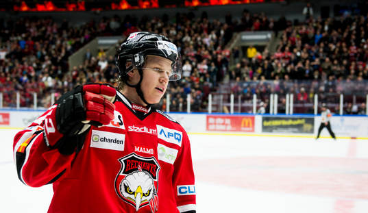 Malmö Redhawks Daniel Viksten jublar