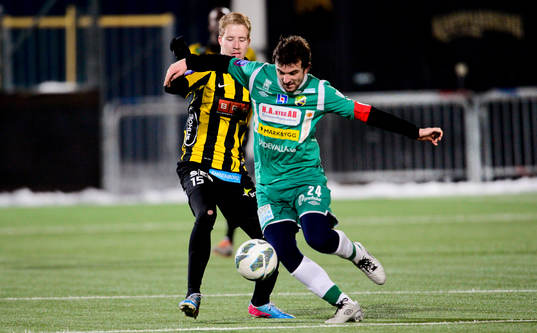 Häckens Samuel Gustafson och Ljungskiles Aleksander Kitic