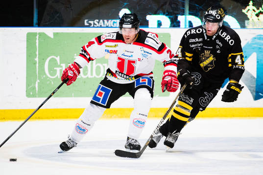 s Fredrik Svensson