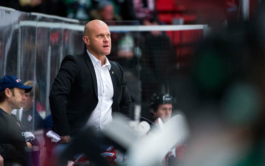 Rögles tränare Rögles tränare Magnus Bogren