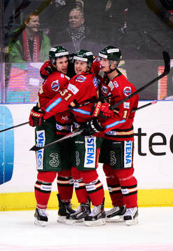 Frölundas Magnus Kahnberg Nicklas Lasu och John Klingberg