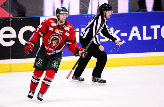 Frölundas Jonas Ahnelöv jublar