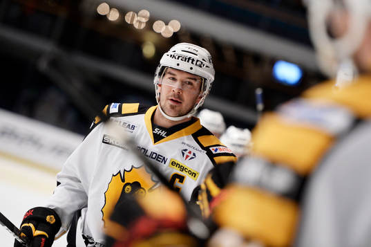 Skellefteås Jimmie Ericsson jublar