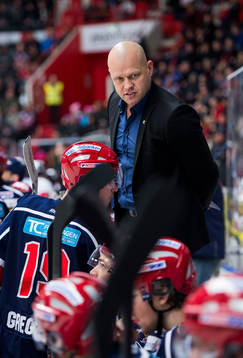 Södertäljes tränare Andreas Johansson