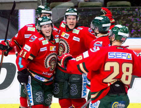 Frölundas och Mathis Olimb jublar