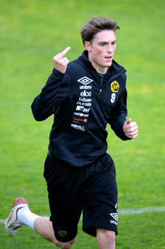 Elfsborgs Lasse Nilsson räcker finger