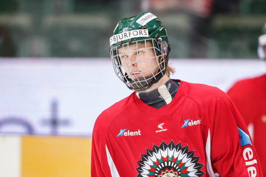 Frölundas Christoffer Ehn på uppvärmningen innan