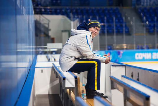 Assisterande tränaren Leif Boork på damkronornas träning