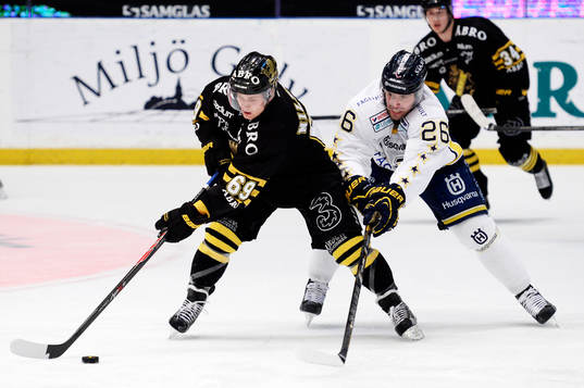 Bläddra bland fler bilder av Ishockey, SHL, AIK - HV71