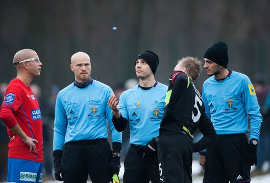 Slantsingling i träningsmatchen mellan Helsingborg och