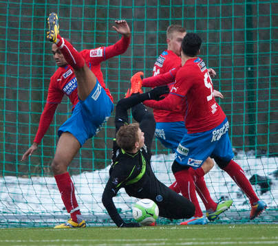 Helsingborgs Walid Atta i träningsmatchen mellan
