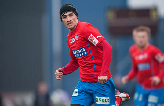 Helsingborgs Loret Sadiku och Daniel Svensson i