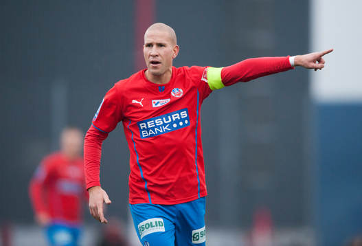 Helsingborgs Mattias Lindström dirigerar i