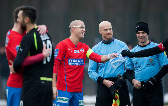 Fair play, Helsingborgs lagkapten Mattias Lindström