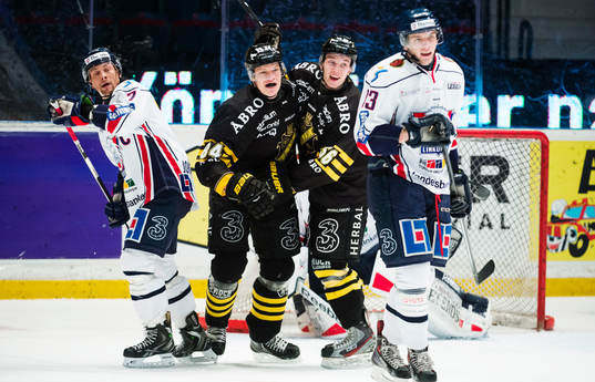 s Patric Blomdahl  och Dennis Nordström jublar