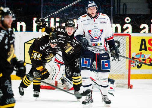 s Patric Blomdahl  och Dennis Nordström jublar