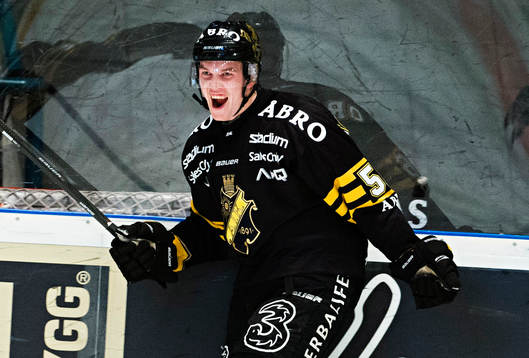 s Dennis Nordström jublar