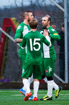 Hammarbys  Kennedy Bakircioglu jublar
