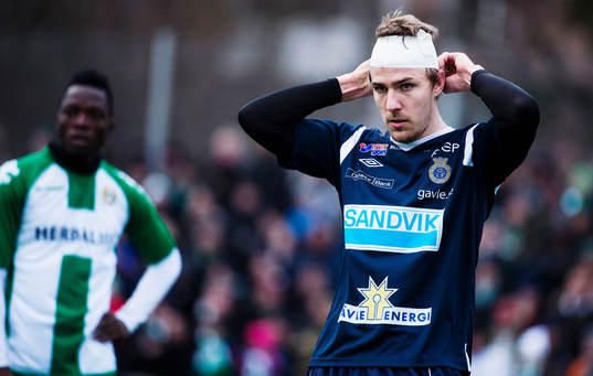 Gefles Johan Oremo med lindat huvud